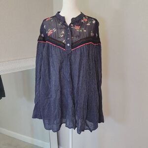 Free People Blue Long Sleeves Button Up Tunic Blouse size M